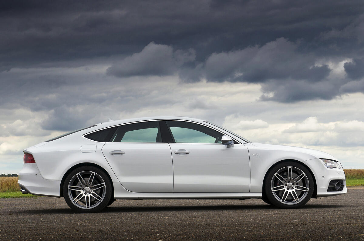 Audi S7 side profile