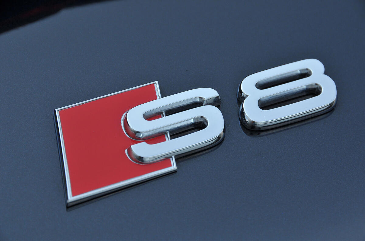 Audi S8 badging