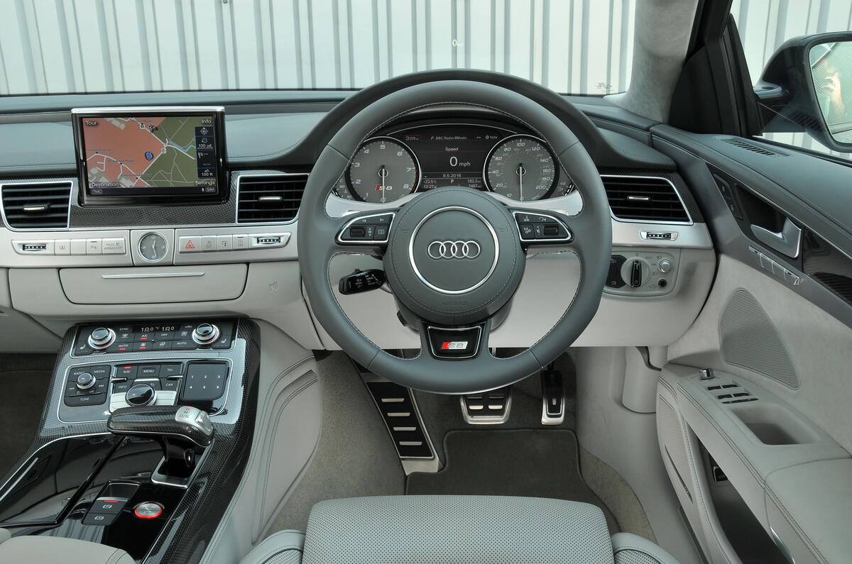 Audi S8 dashboard