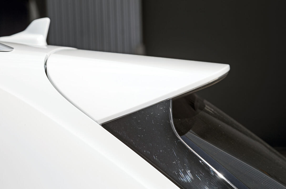 Audi SQ5 rear spoiler