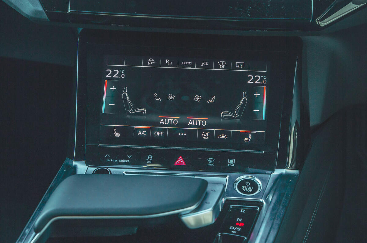 Audi SQ8 Q8 etron 2025 Review hvac screen 48 Audi SQ8 Q8 etron 2025 Review hvac screen 48