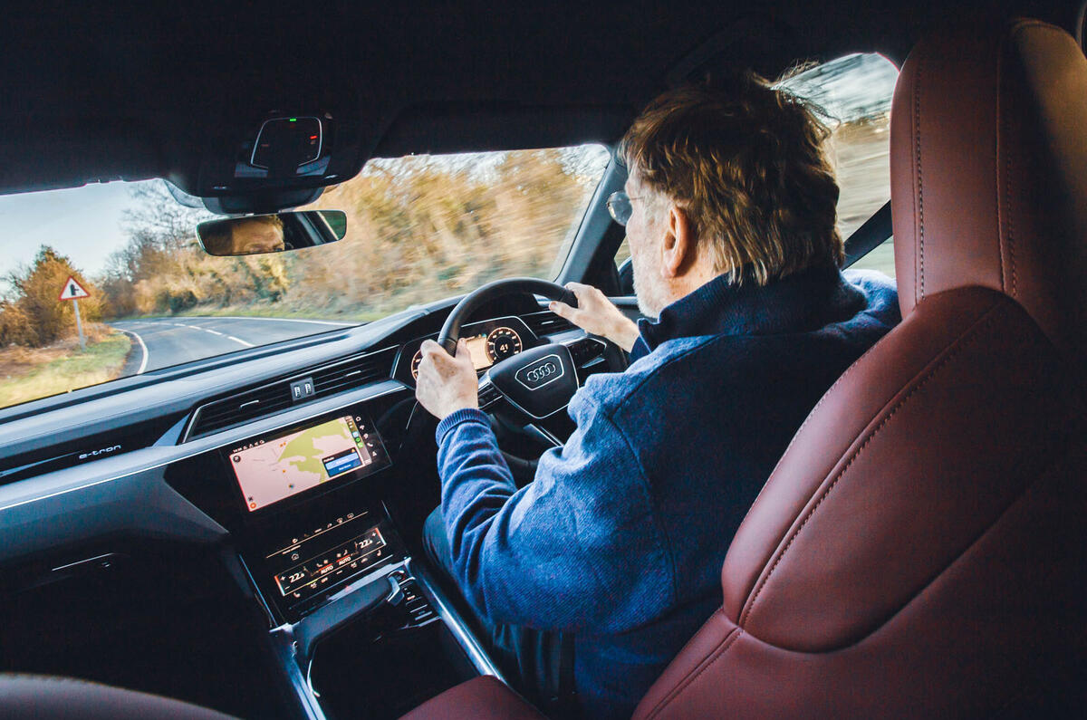 Audi SQ8 Q8 etron 2025 Review over shoulder driving 37 Audi SQ8 Q8 etron 2025 Review over shoulder driving 37