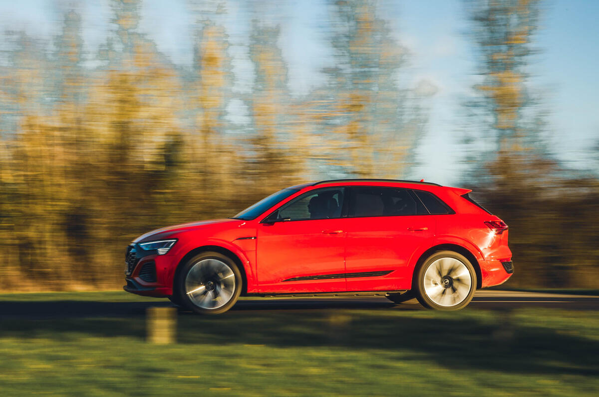 Audi SQ8 Q8 etron 2025 Review pan 88 Audi SQ8 Q8 etron 2025 Review pan 88
