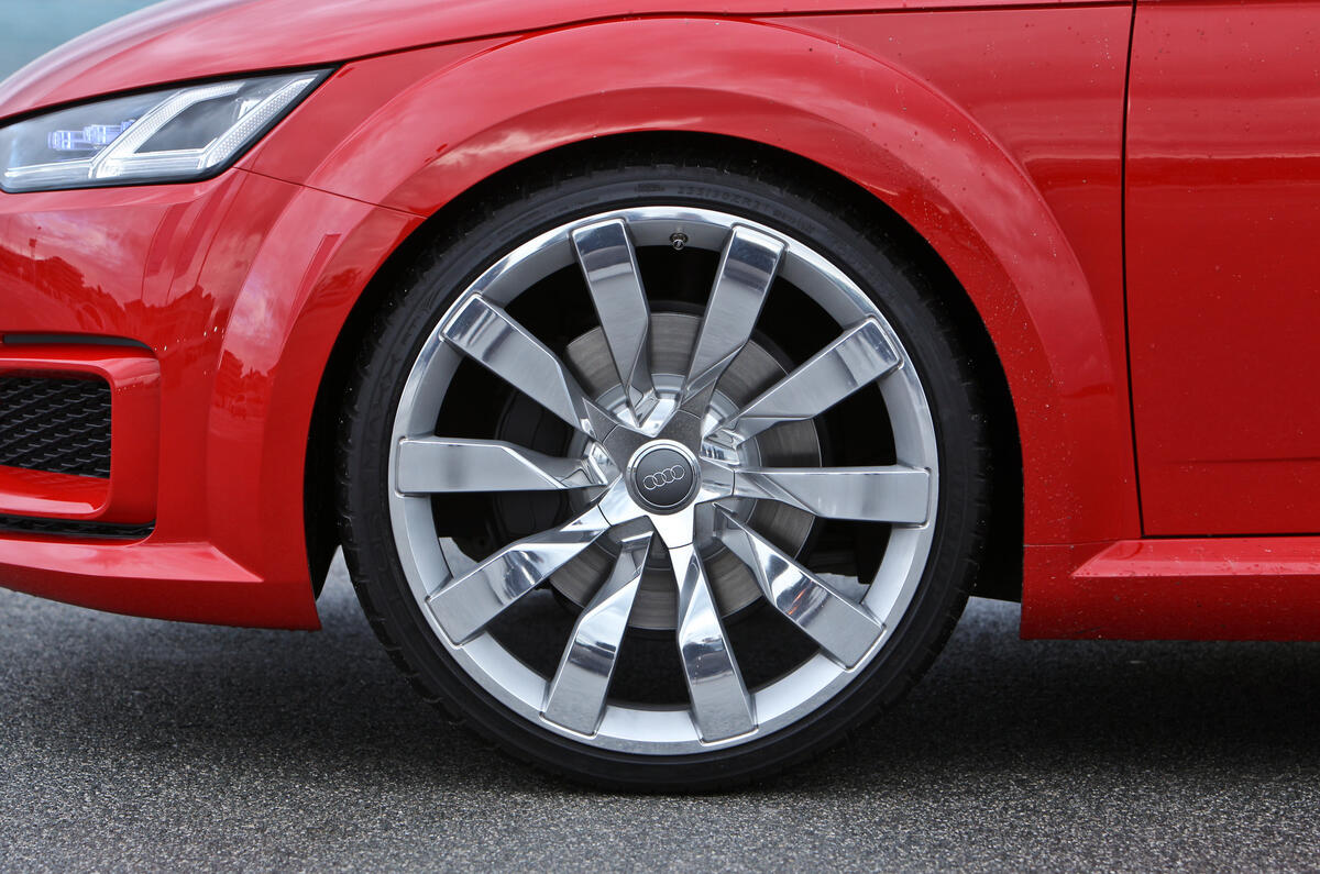 Audi’s TT Offroad and TT Sportback concepts driven