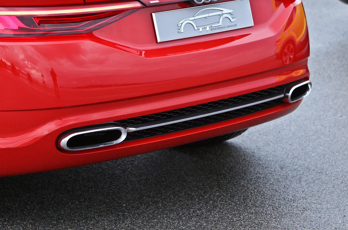 Audi’s TT Offroad and TT Sportback concepts driven