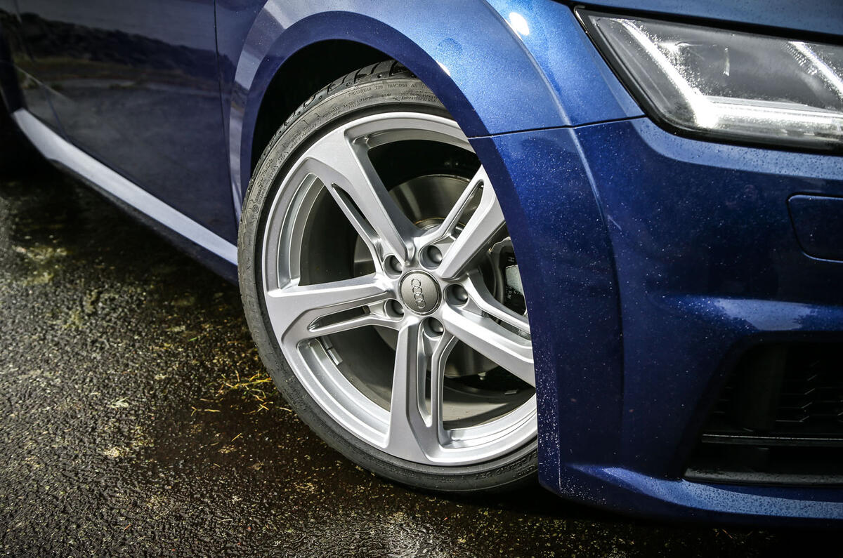 Comparison: new Audi TT versus BMW M235i