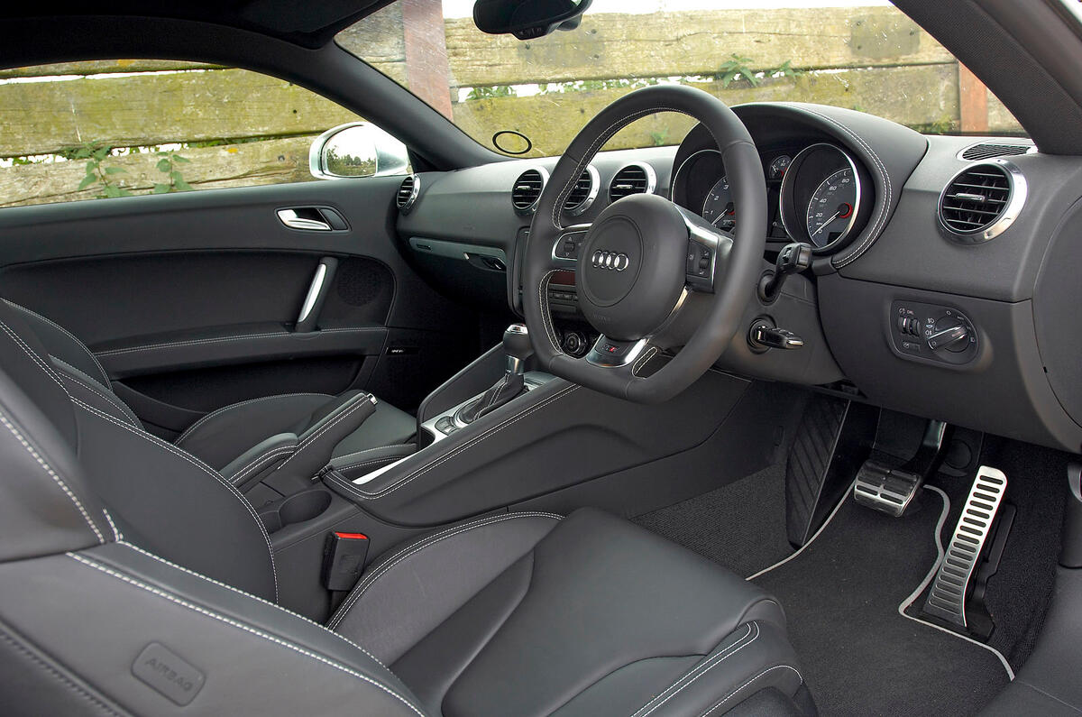Audi TTS's interior