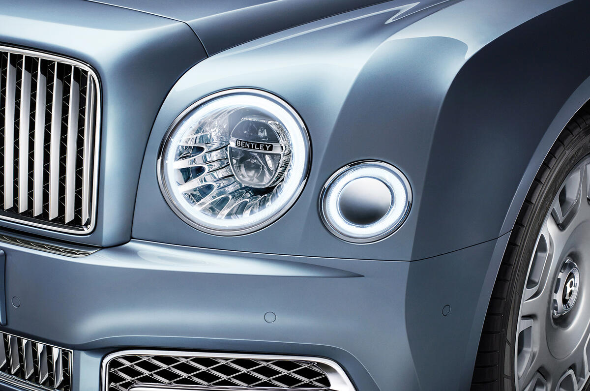 Bentley Mulsanne LED headlights