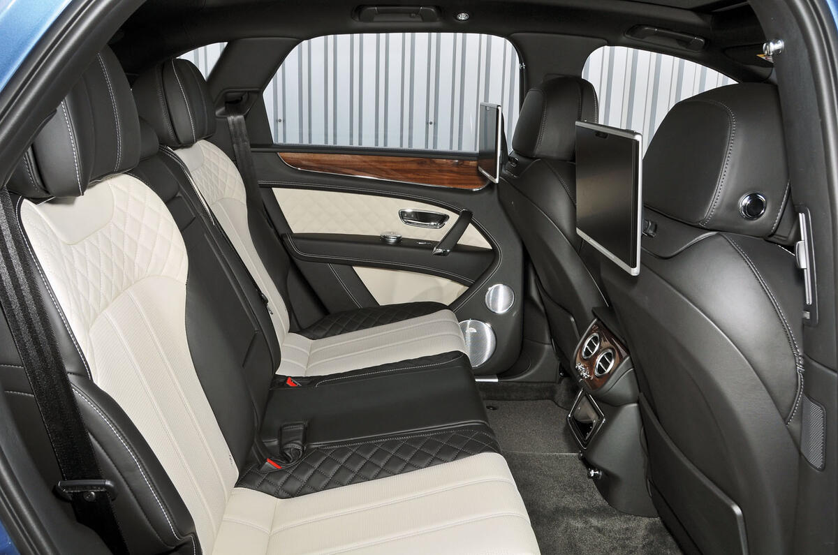 Bentley Bentayga Diesel rear seats