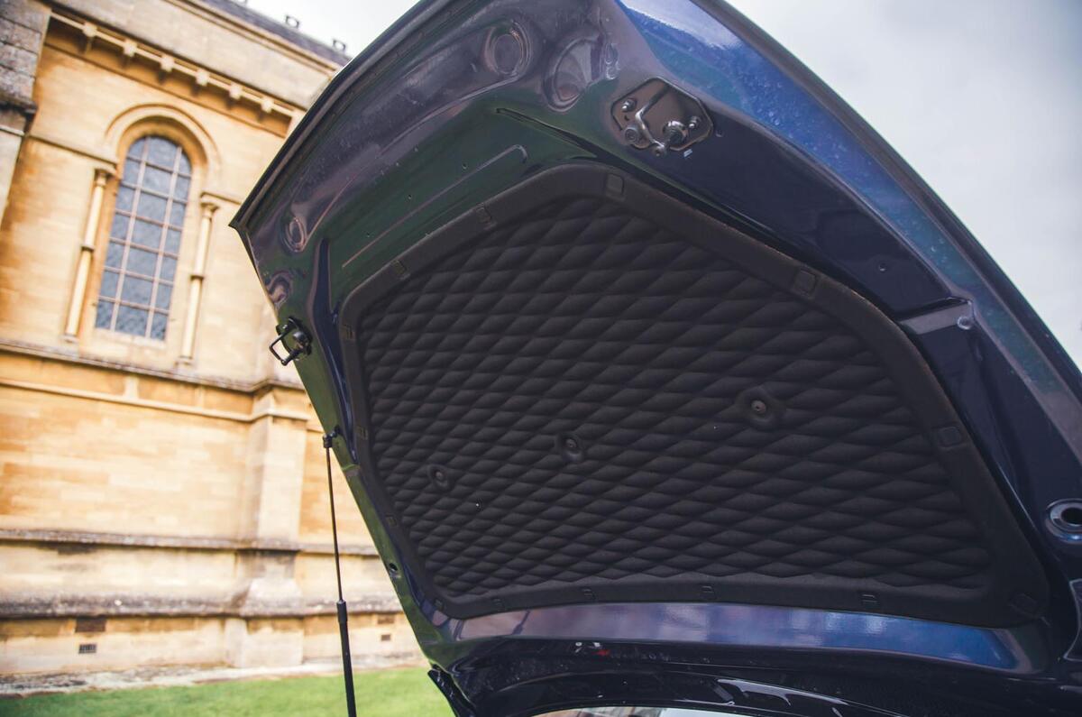 bentley bentayga mulliner ewb review 202410 sound proofing