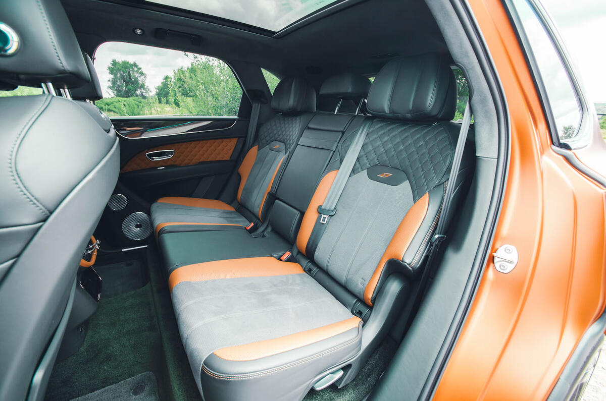 bentley bentayga s rt 2024 jh 28