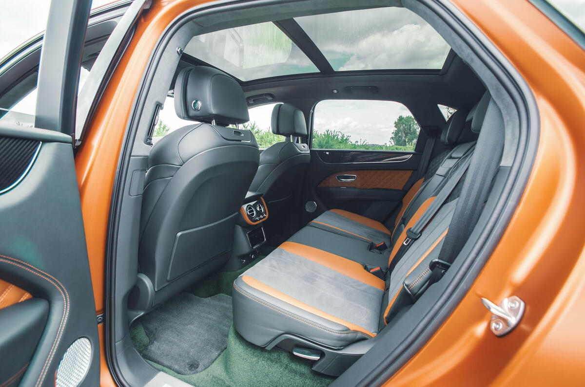 bentley bentayga s rt 2024 jh 29