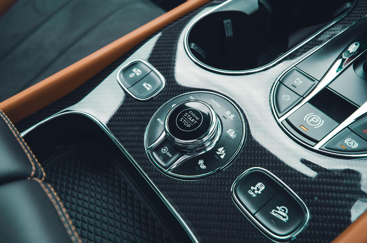 bentley bentayga s rt 2024 jh 34