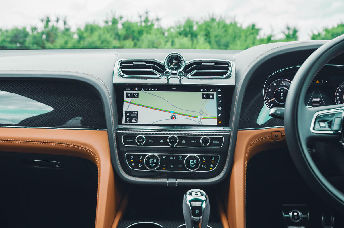 bentley bentayga s rt 2024 jh 38