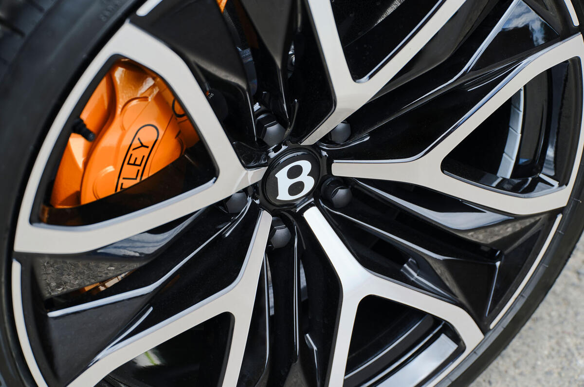 Bentley Bentayga Speed avis 2025 05 roues et freins