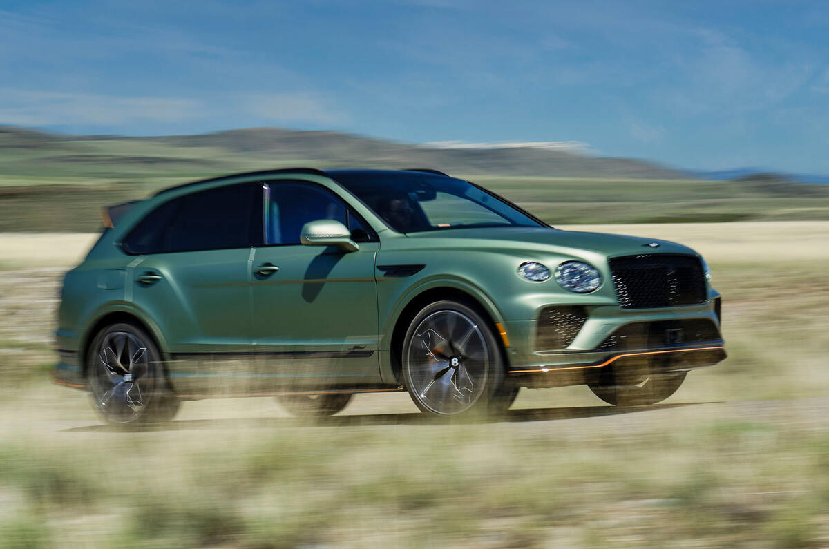 Bentley Bentayga Speed avis 2025 20 panoramique avant