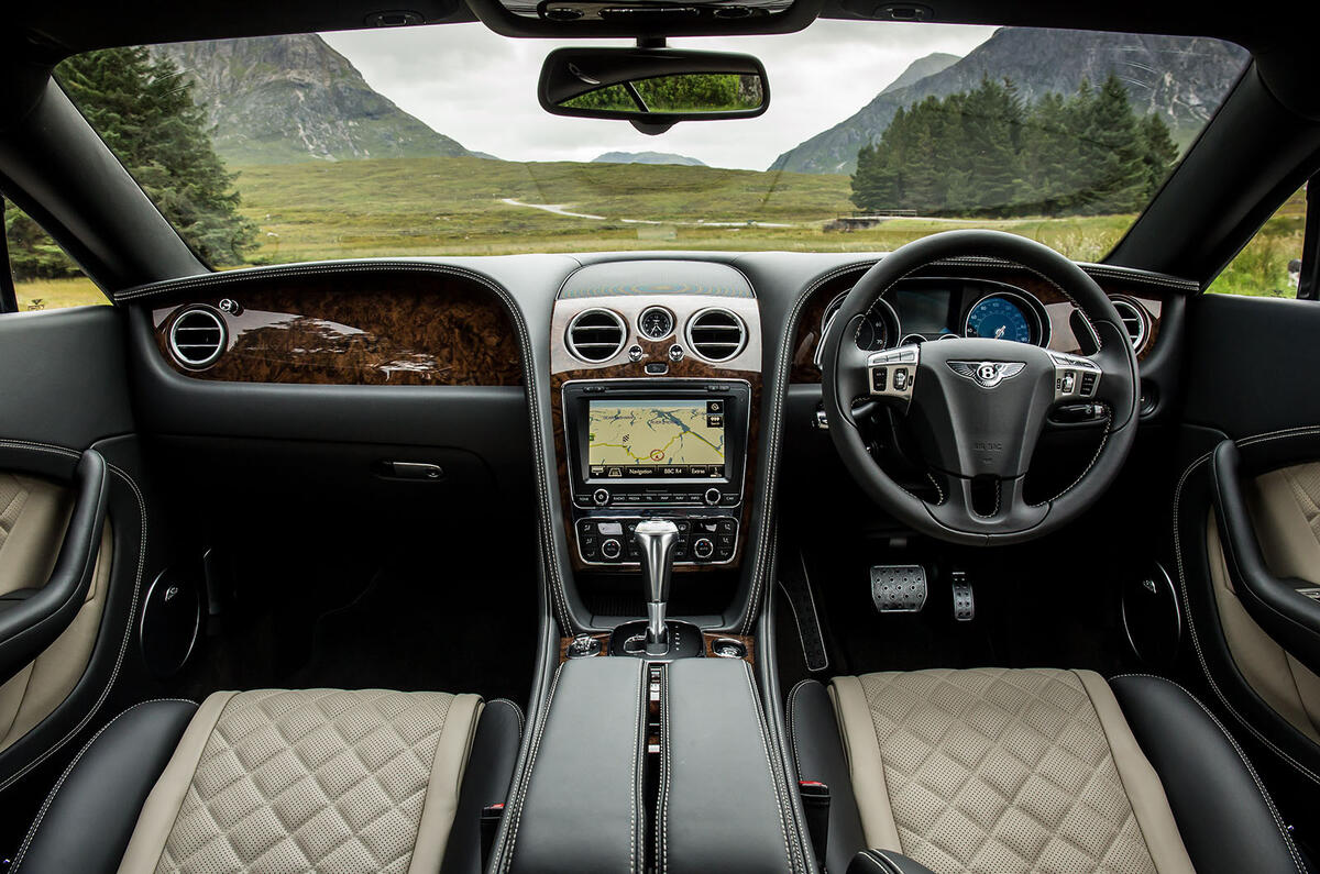 Bentley Continental GT dashboard