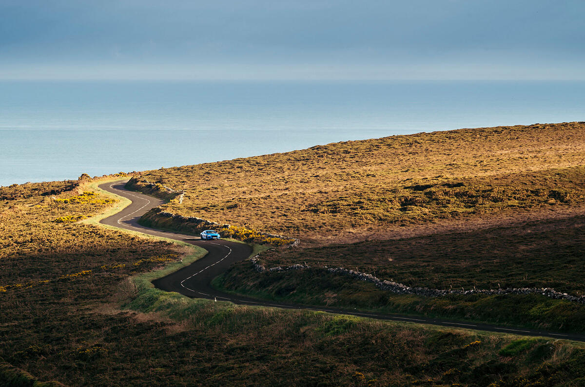 Bentley Continental GT S review 2026 098