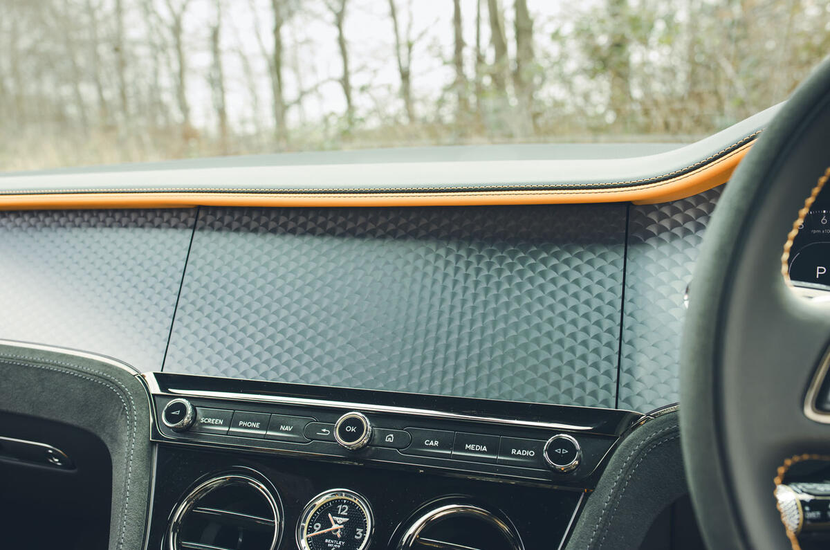bentley continental gt speed 2025 Review infotainment flush cover 18