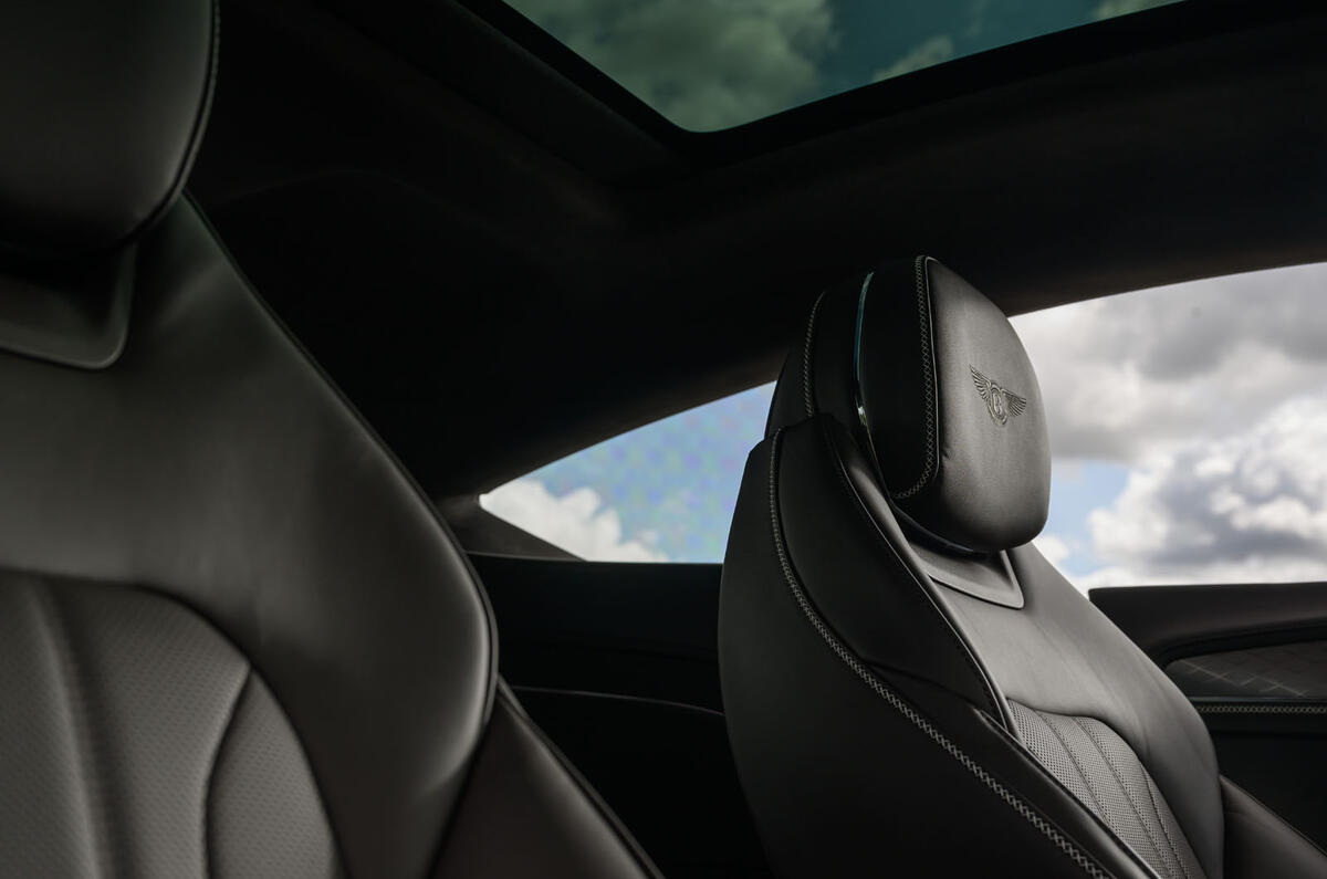 Bentley Continentl GT review 2025 13 seats Bentley Continentl GT review 2025 13 seats