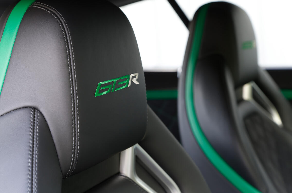 Bentley Continental GT3-R's seat stitching