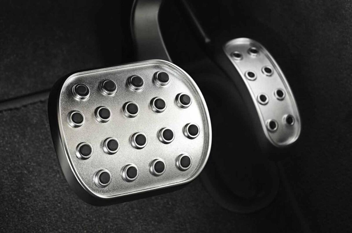 no title Geneva: Bentley Mulsanne Mulliner