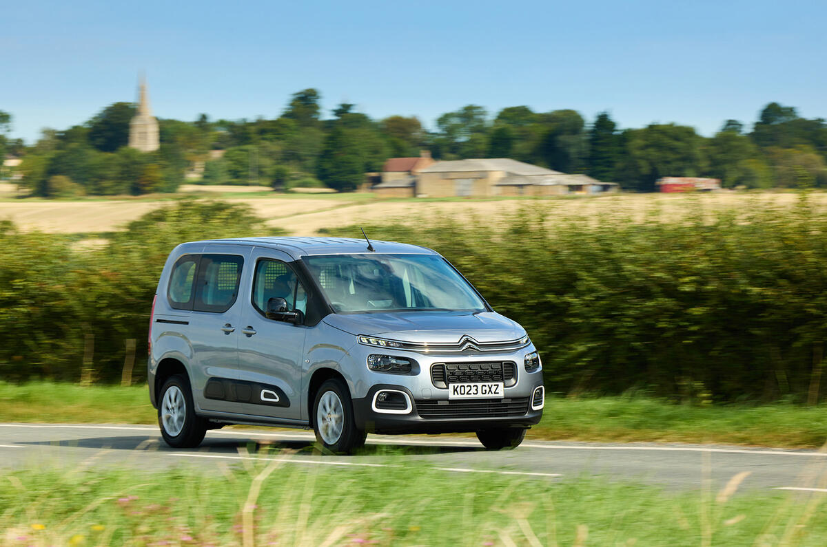 berlingo moving berlingo moving