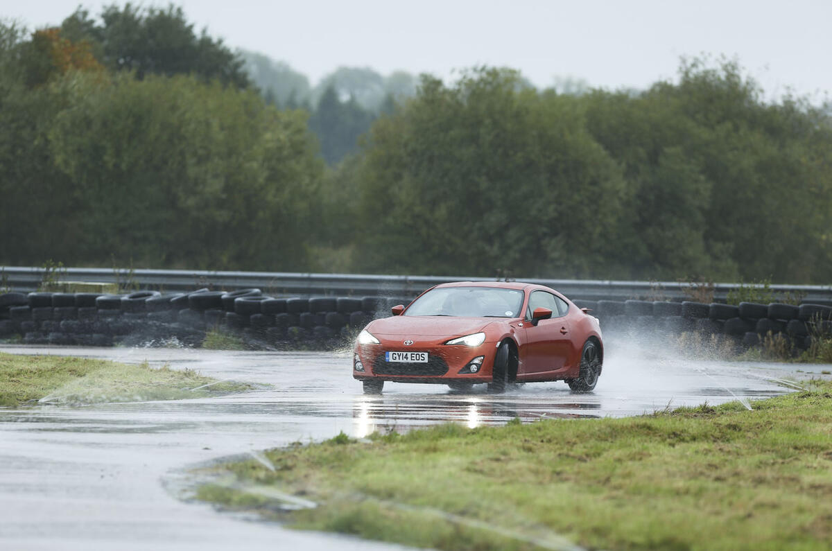 Comparison: What’s the best car in the wet? Comparison: What’s the best car in the wet?