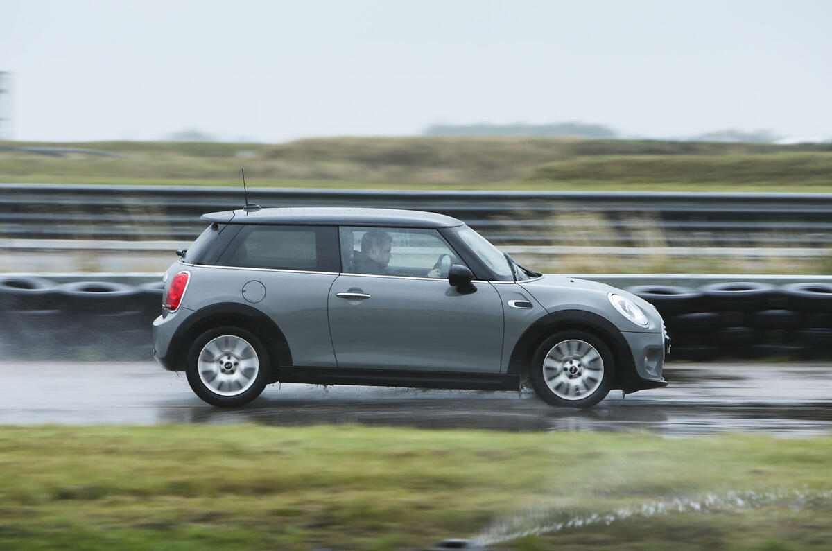 Comparison: What’s the best car in the wet? Comparison: What’s the best car in the wet?