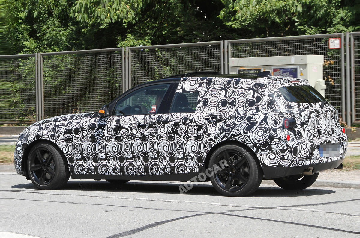 Next BMW 1-series: new pics