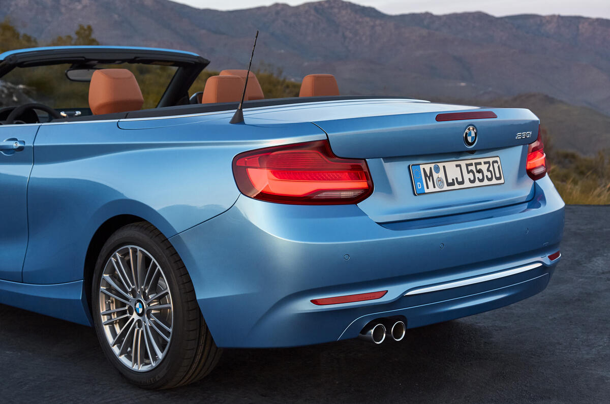 BMW 2 Series Convertible rear end