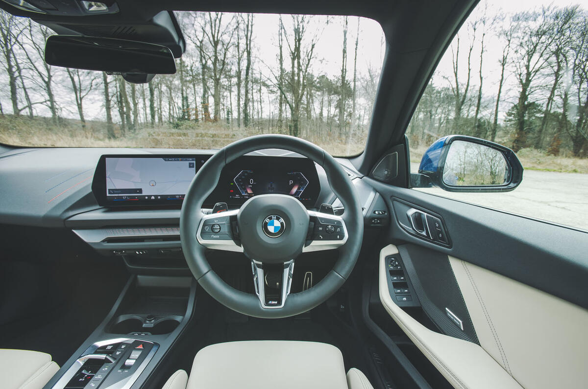 bmw 220 gran coupe 2025 Review dash 25 bmw 220 gran coupe 2025 Review dash 25