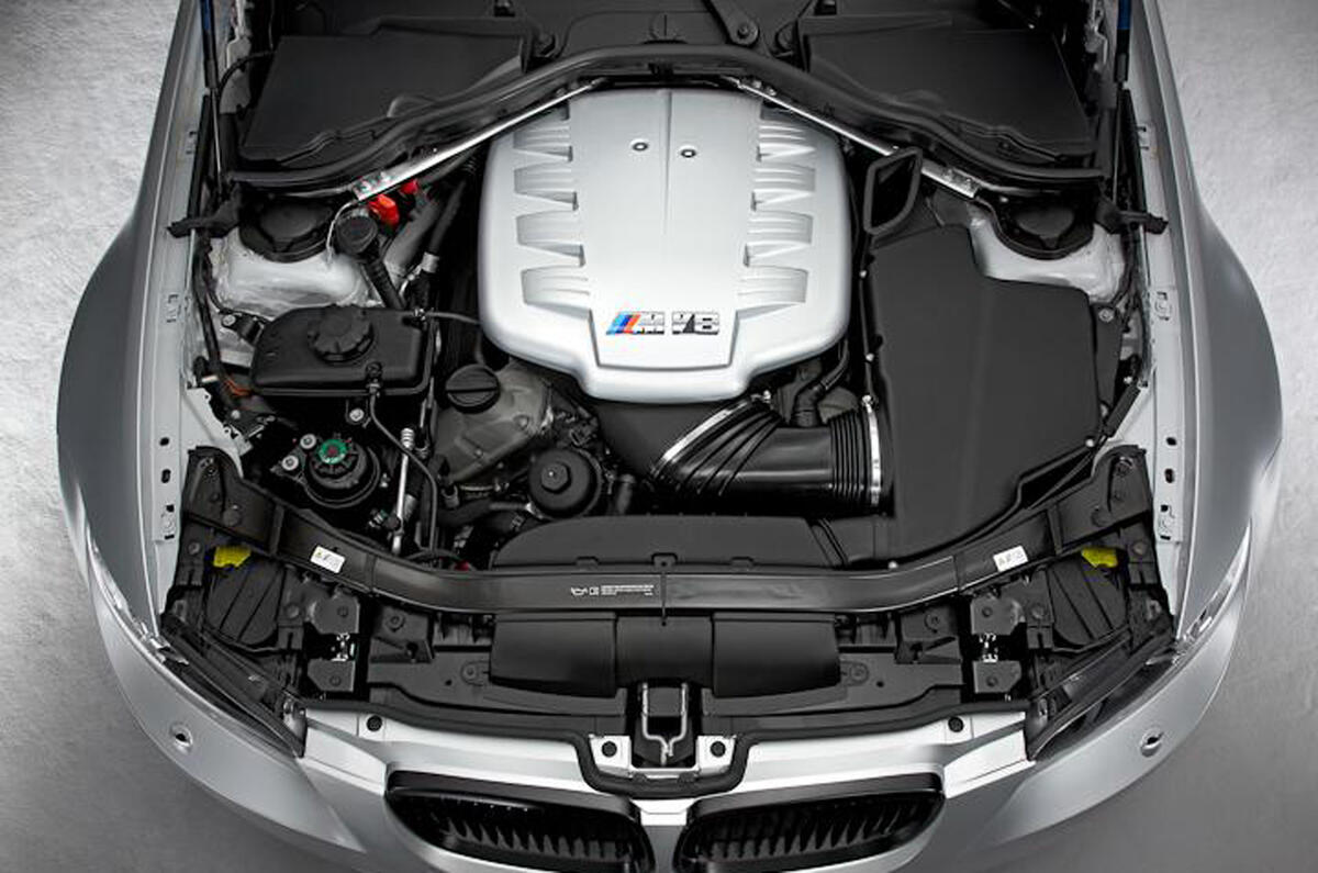 BMW M3 CRT revealed