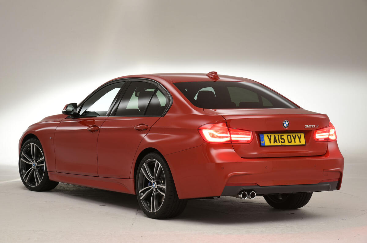 bmw 3 series 2015 rear quarter