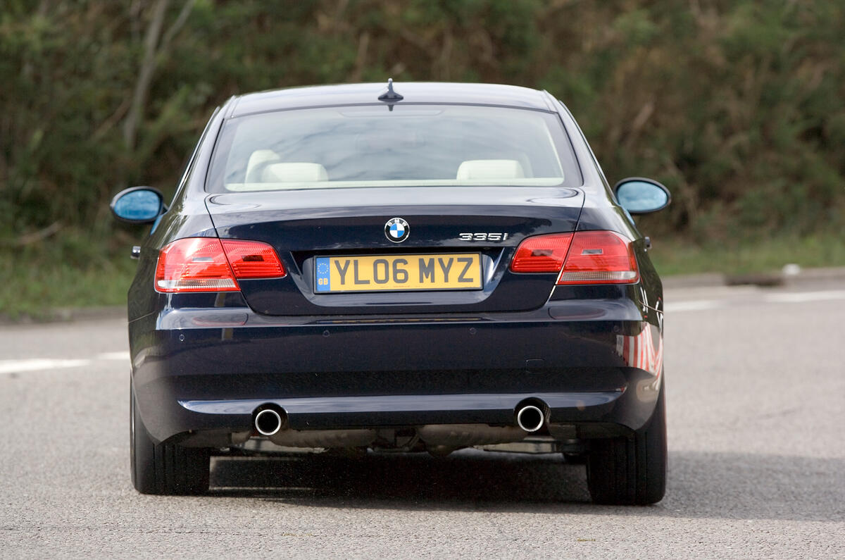 BMW 3 Series Coupé rear cornering