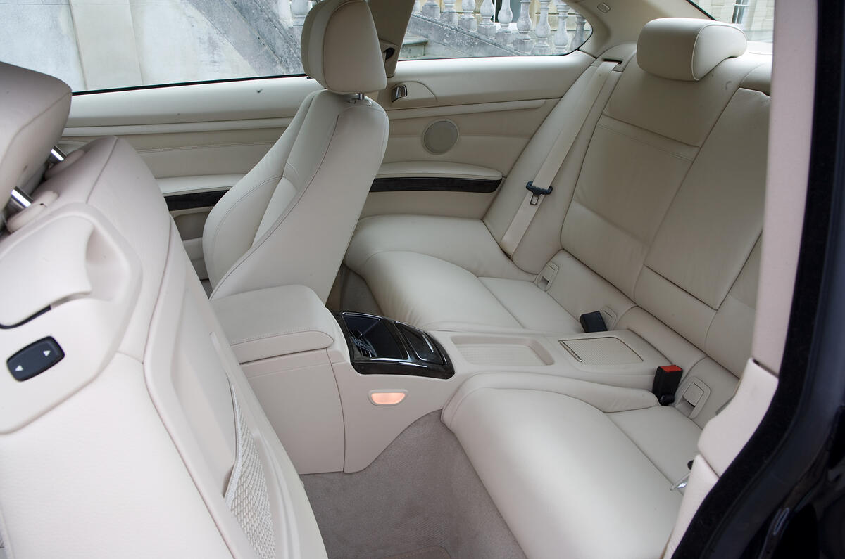 BMW 330d coupé rear seats
