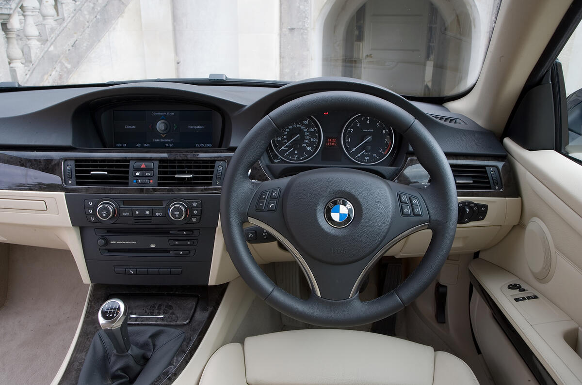 BMW 3 Series Coupé interior