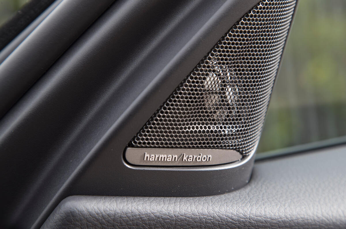 BMW 330e Harman Kardon stereo system
