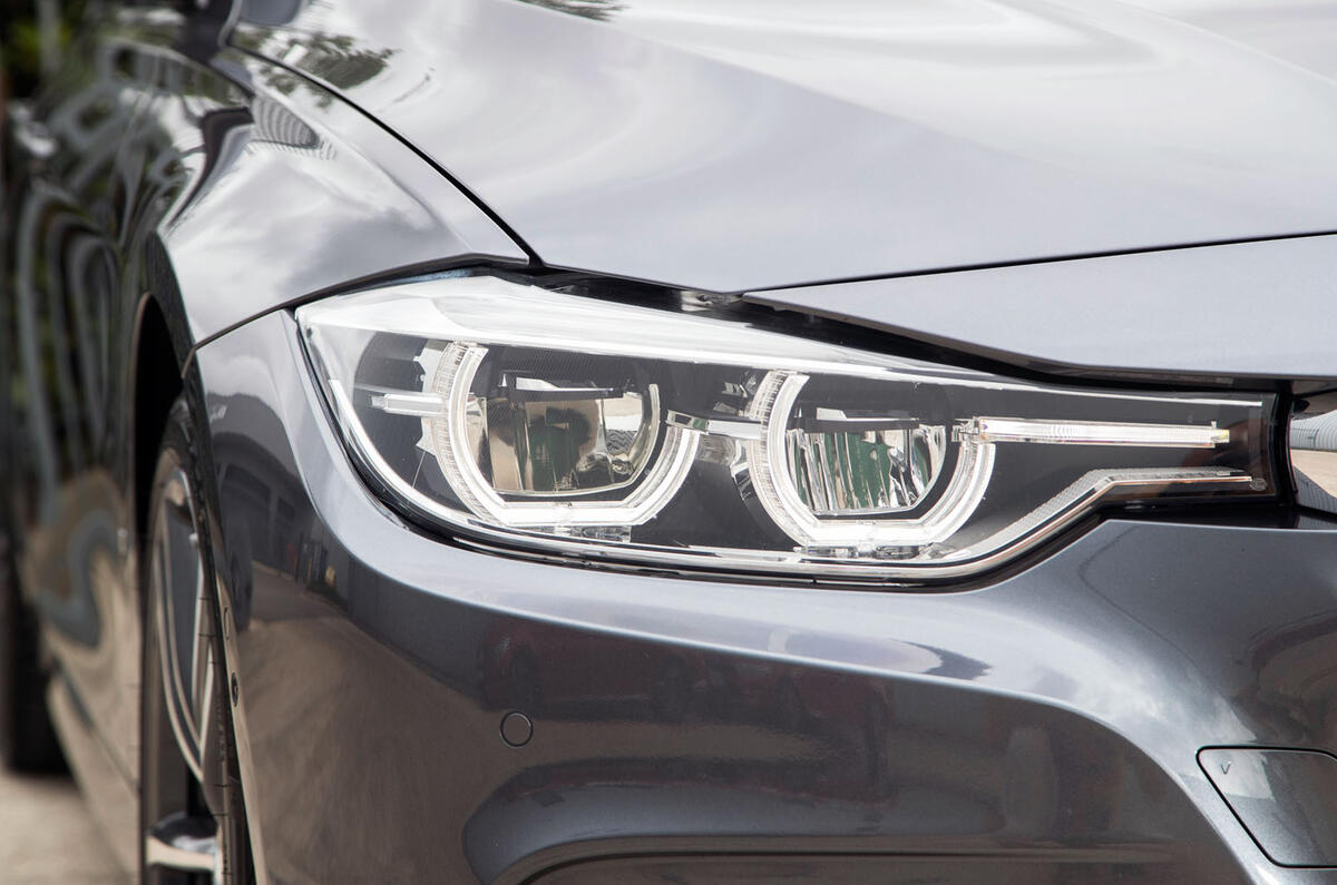 BMW 330e LED headlights