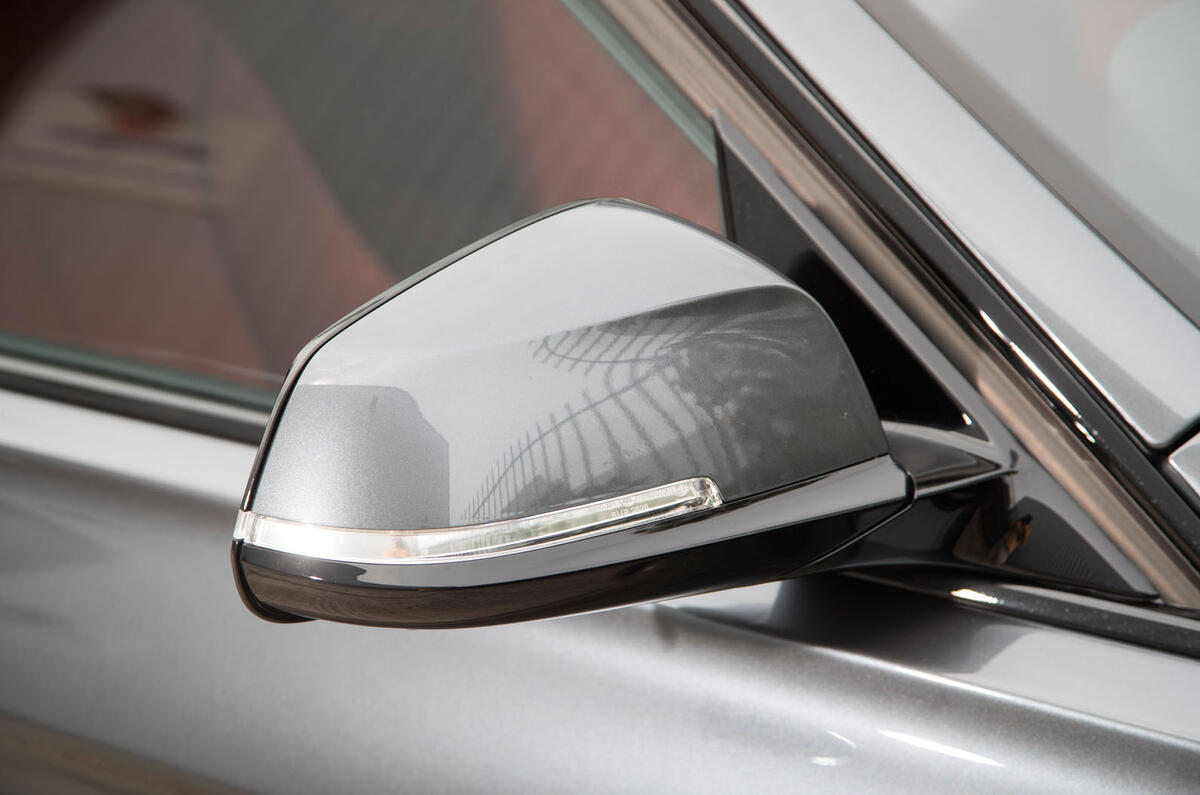 BMW 330e wing mirror