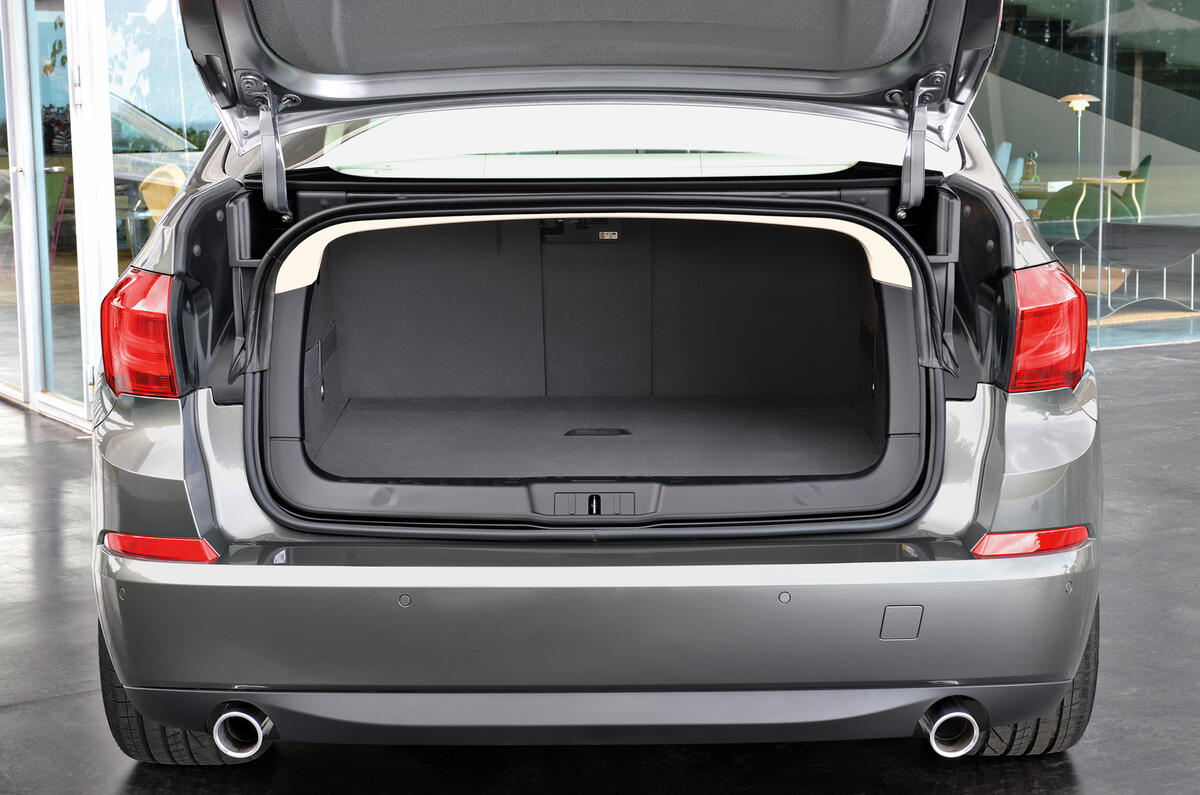 BMW 5 Series GT hatch opening