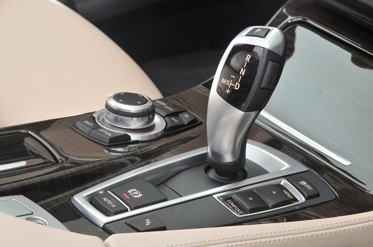 BMW 5 Series Touring auto box