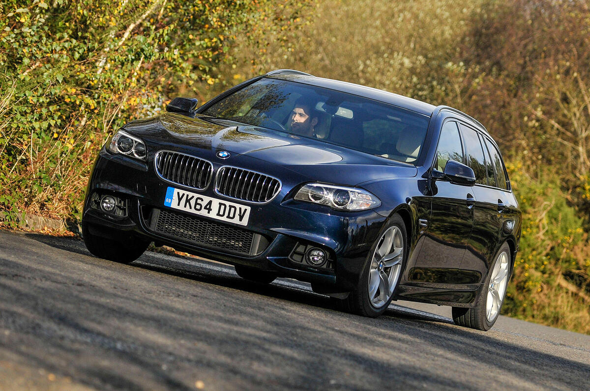 BMW 5 Series Touring cornering