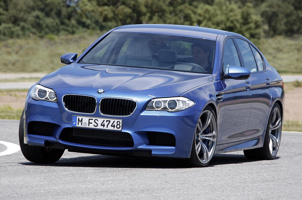 Frankfurt show: BMW M5 unveiled