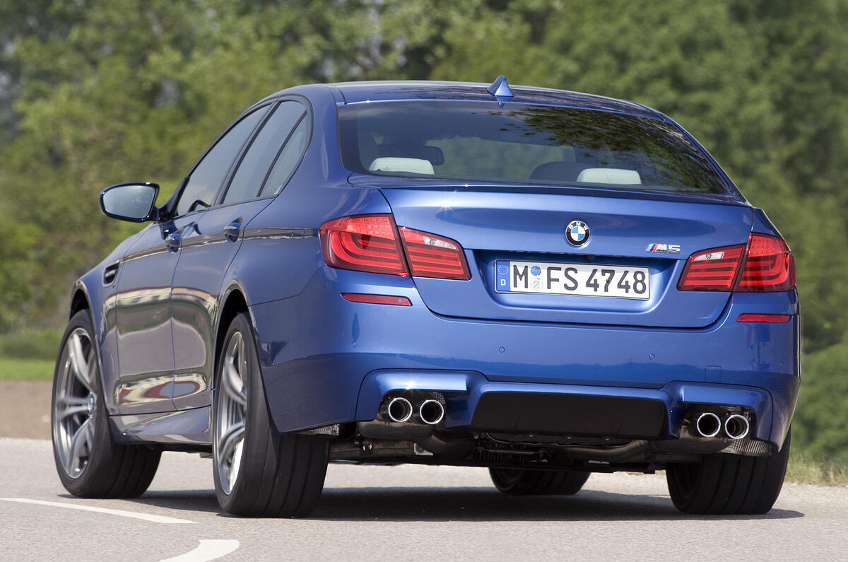 Frankfurt show: BMW M5 unveiled