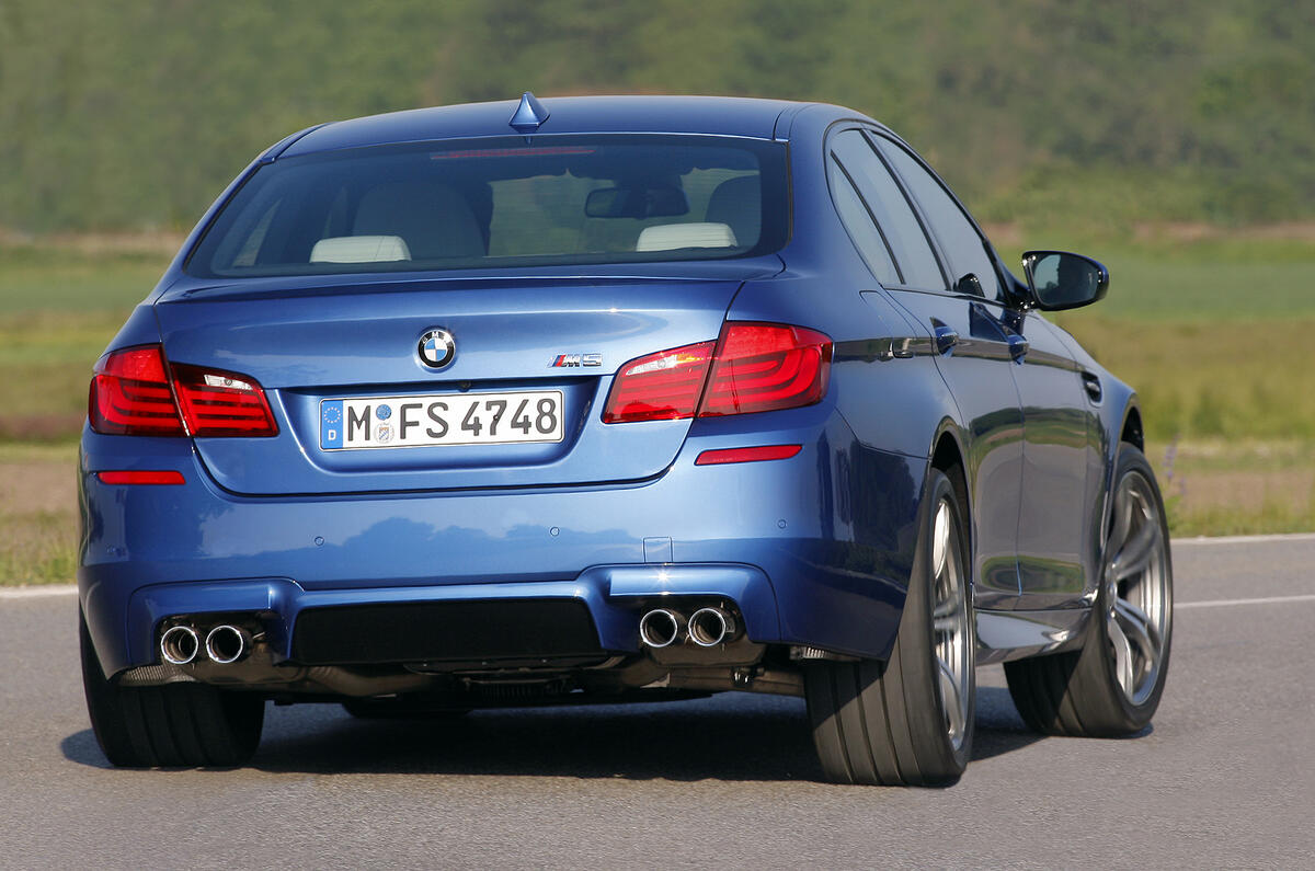 Frankfurt show: BMW M5 unveiled