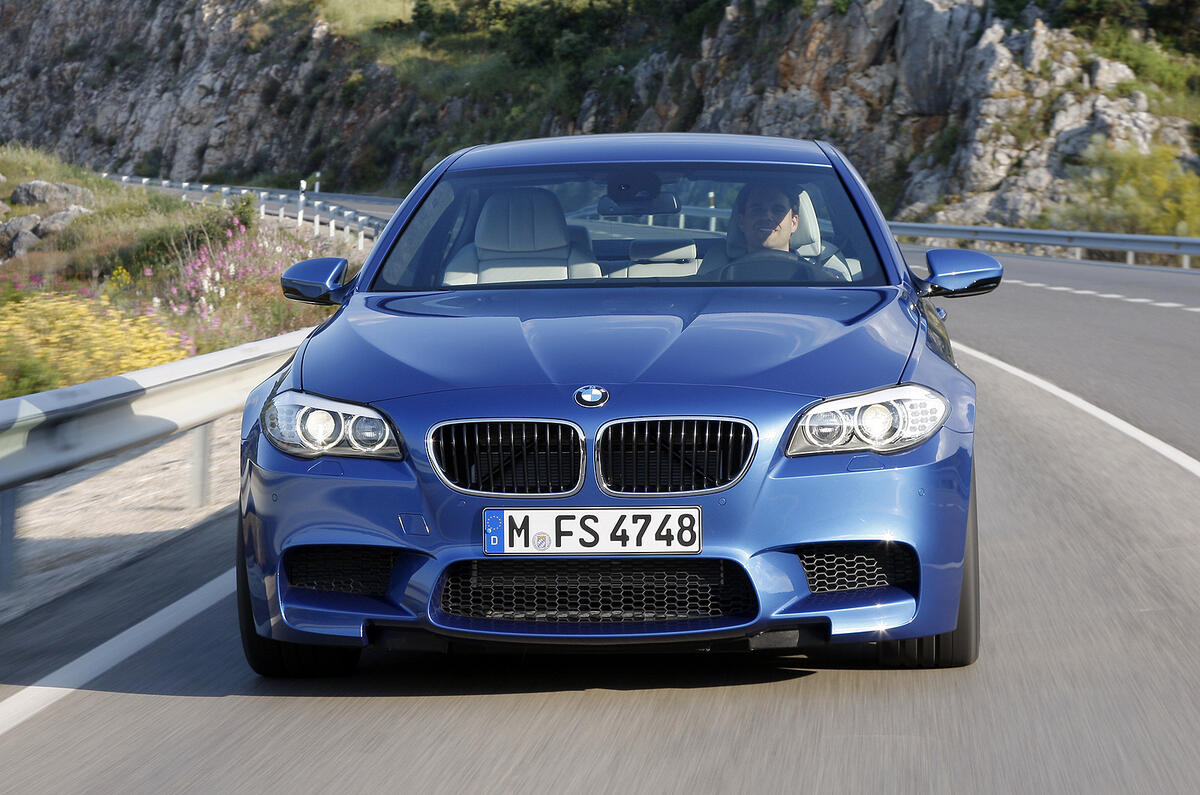 Frankfurt show: BMW M5 unveiled