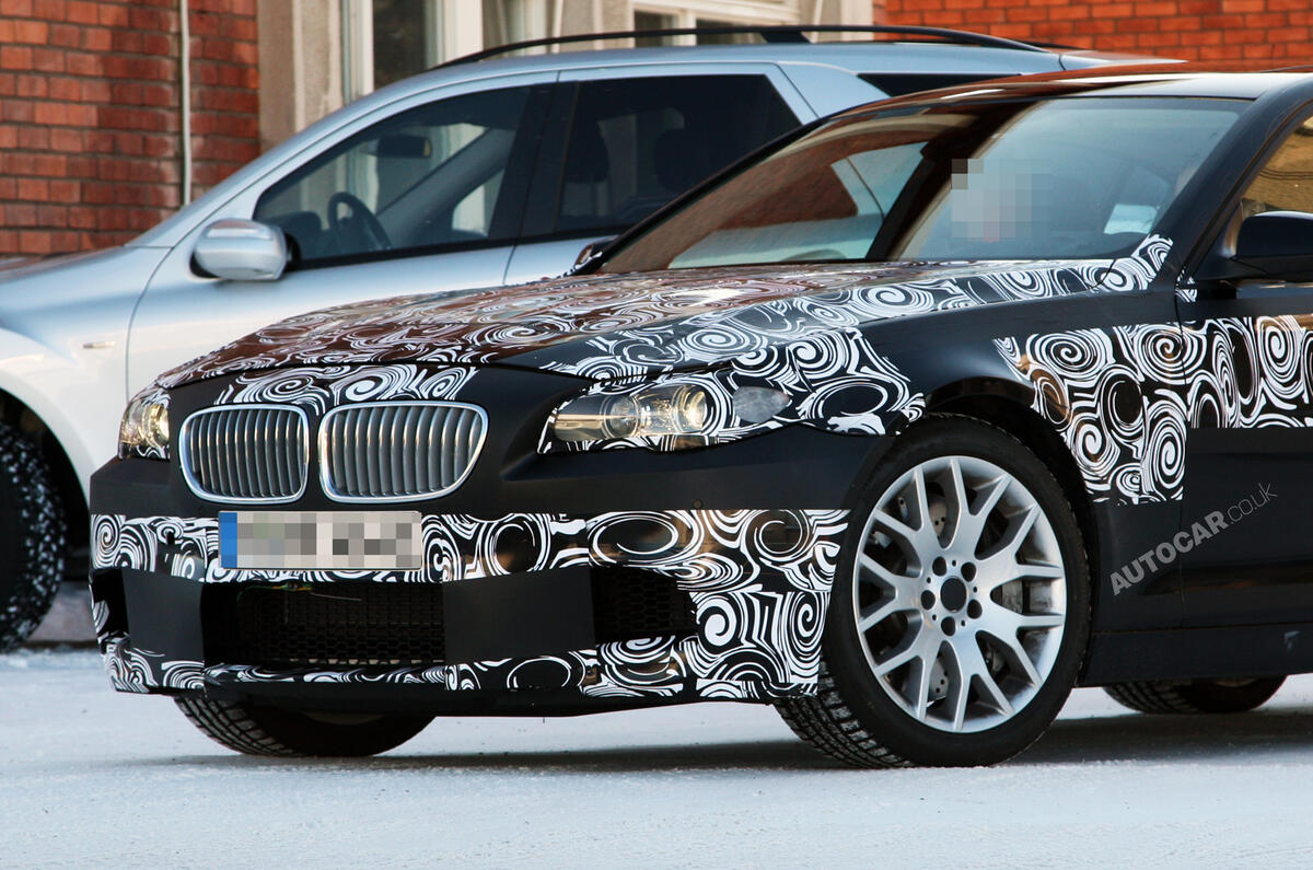 New BMW M5 spied