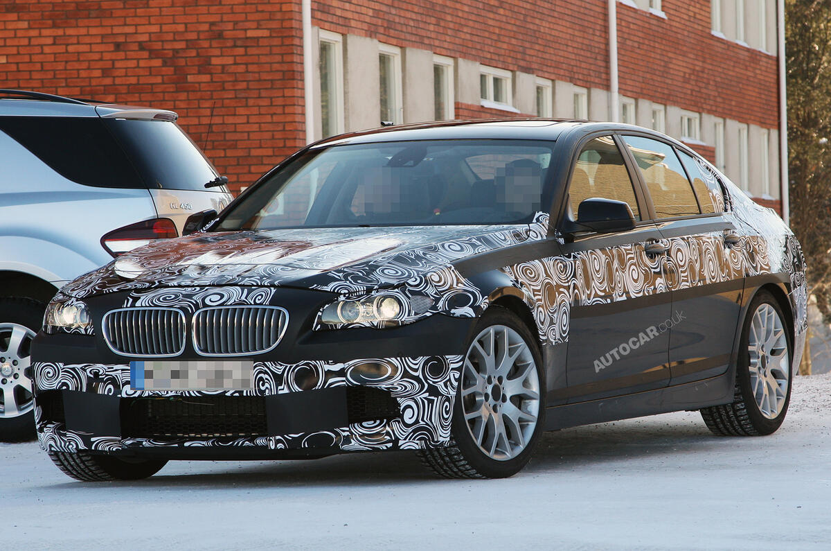 New BMW M5 spied
