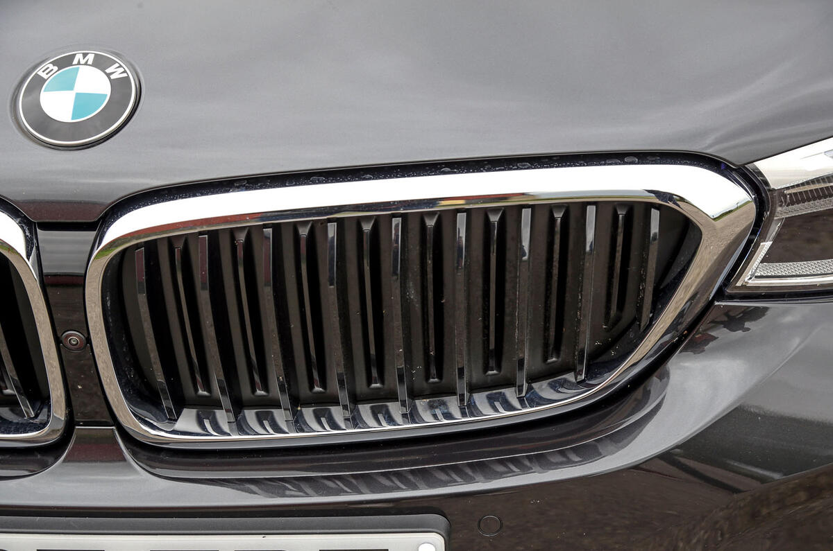 BMW 6 Series Gran Turismo active air vents